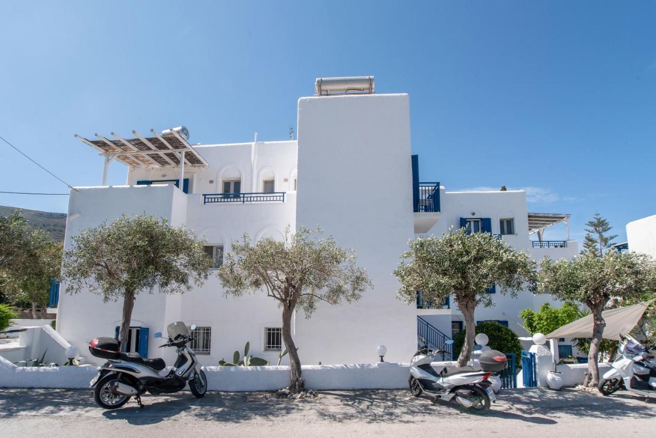 Livadia Seaside Studios 10 Páros Exterior foto